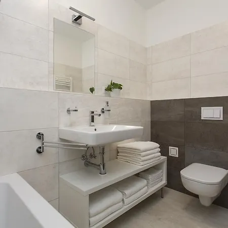 Bohemian Interior In City's Trendiest Location * Prague