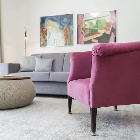 Appartement Bohemian Interior In City's Trendiest Location *