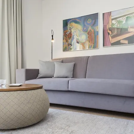 Apartamento Bohemian Interior In City's Trendiest Location *